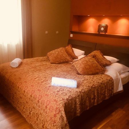 Haz Az Erdo Szelen Hotel Bánk Eksteriør billede