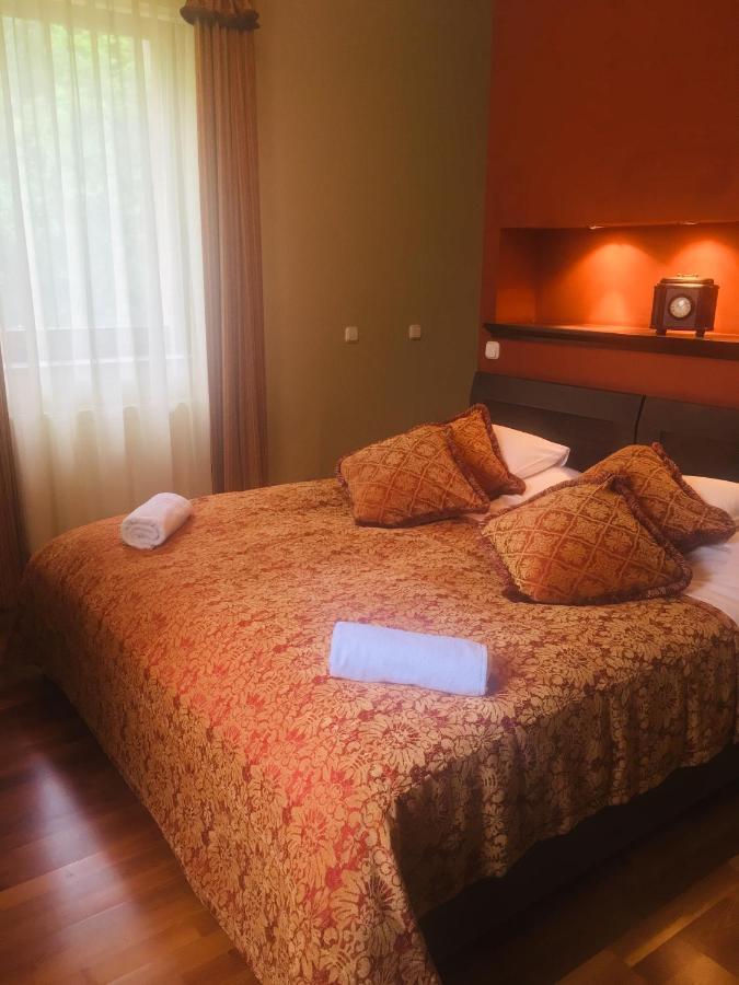 Haz Az Erdo Szelen Hotel Bánk Eksteriør billede