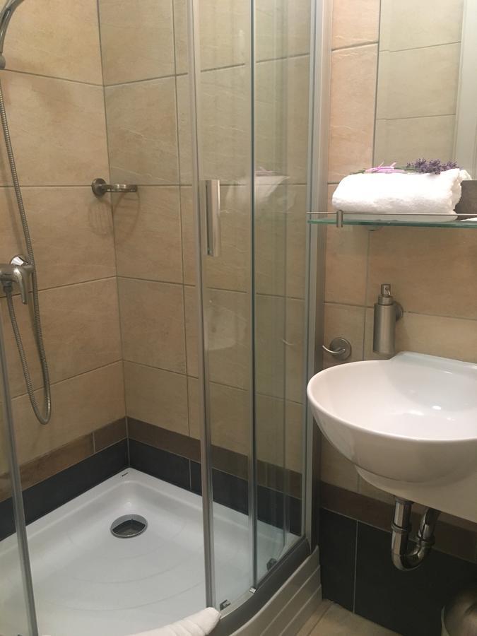Haz Az Erdo Szelen Hotel Bánk Eksteriør billede