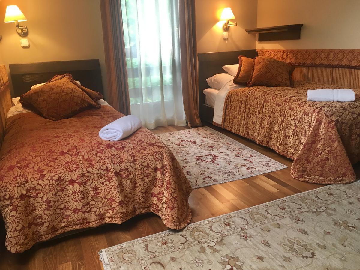 Haz Az Erdo Szelen Hotel Bánk Eksteriør billede